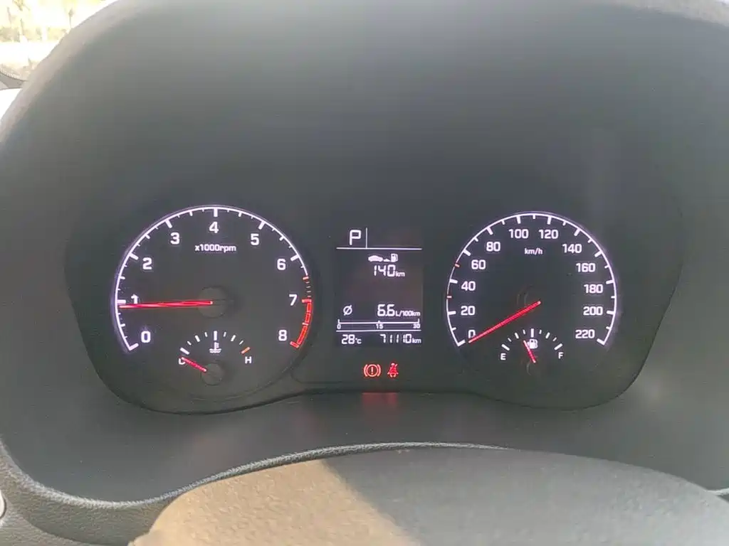 Hyundai Verna — миниатюра 12