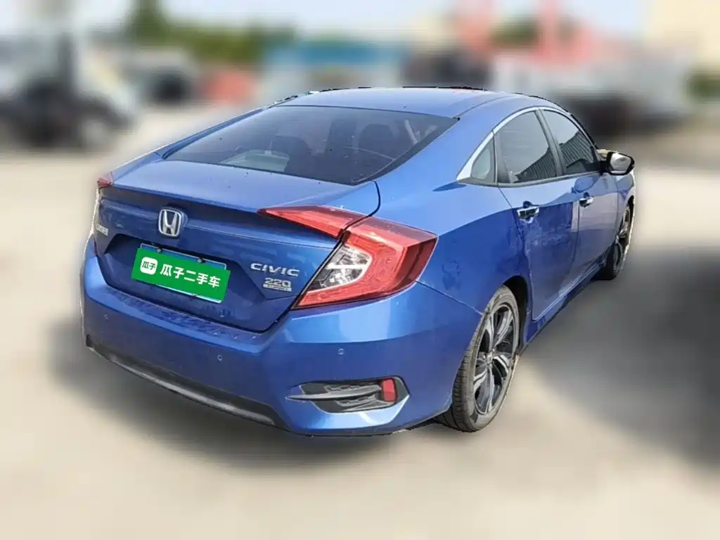 Honda Civic — миниатюра 10