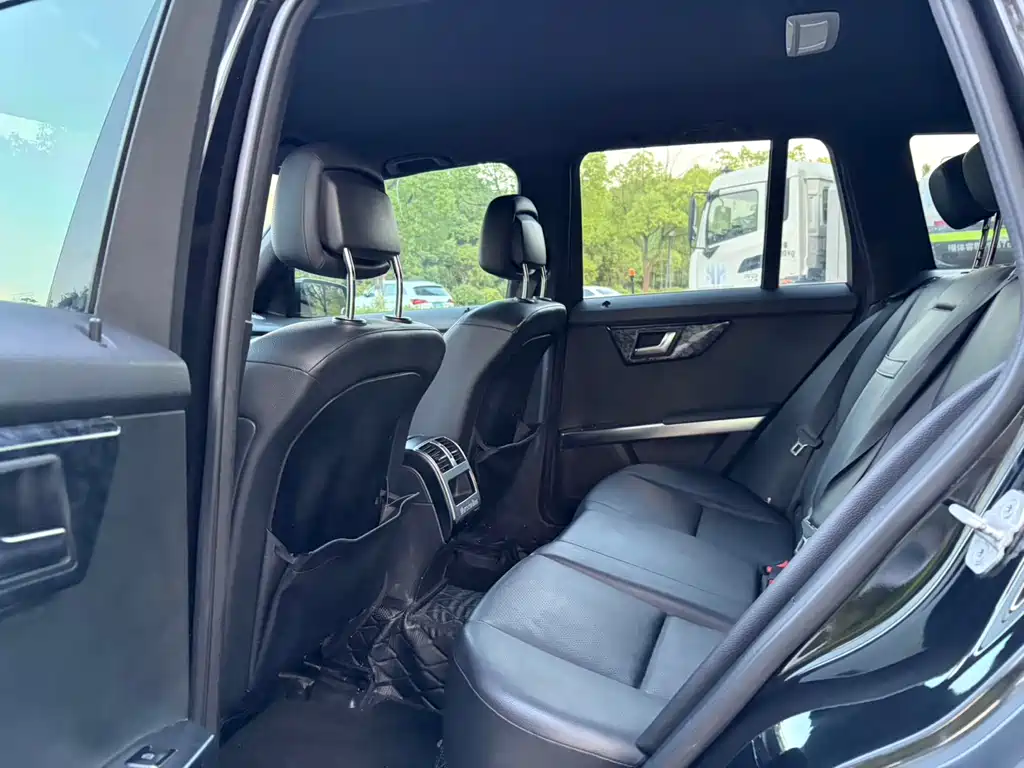 Mercedes-Benz GLK-Class — миниатюра 6