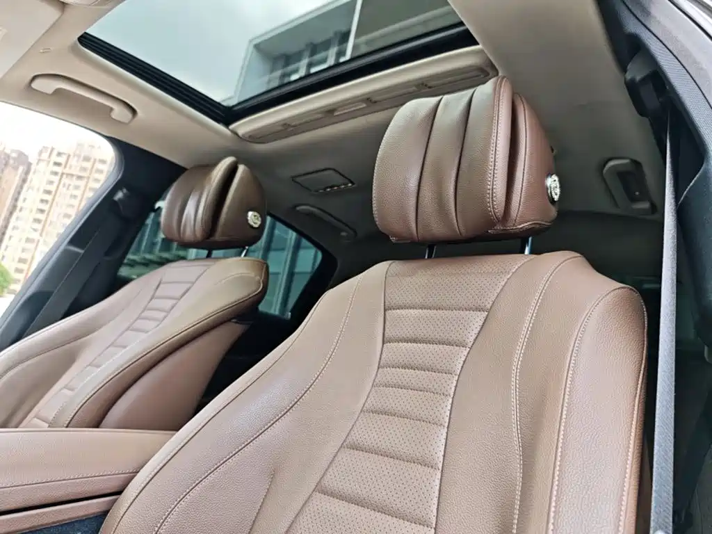 Mercedes-Benz E-Class — миниатюра 22