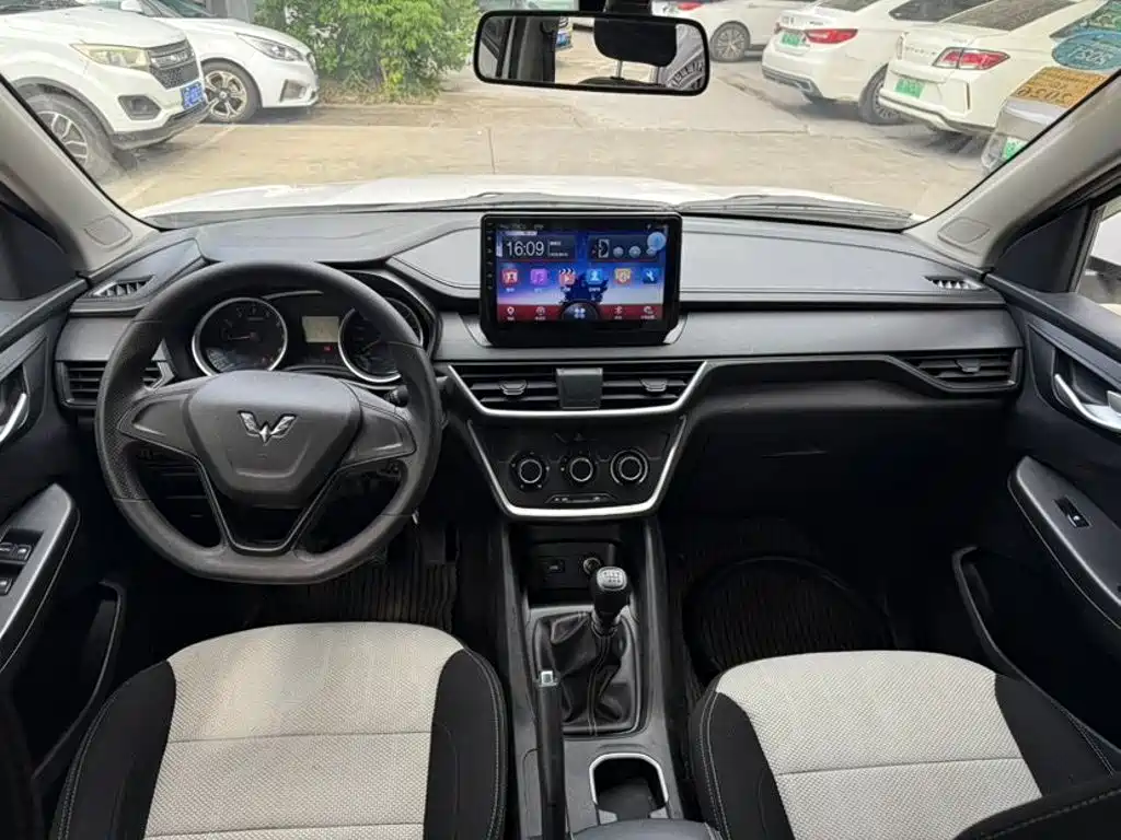 Wuling Hongguang S3 — миниатюра 6