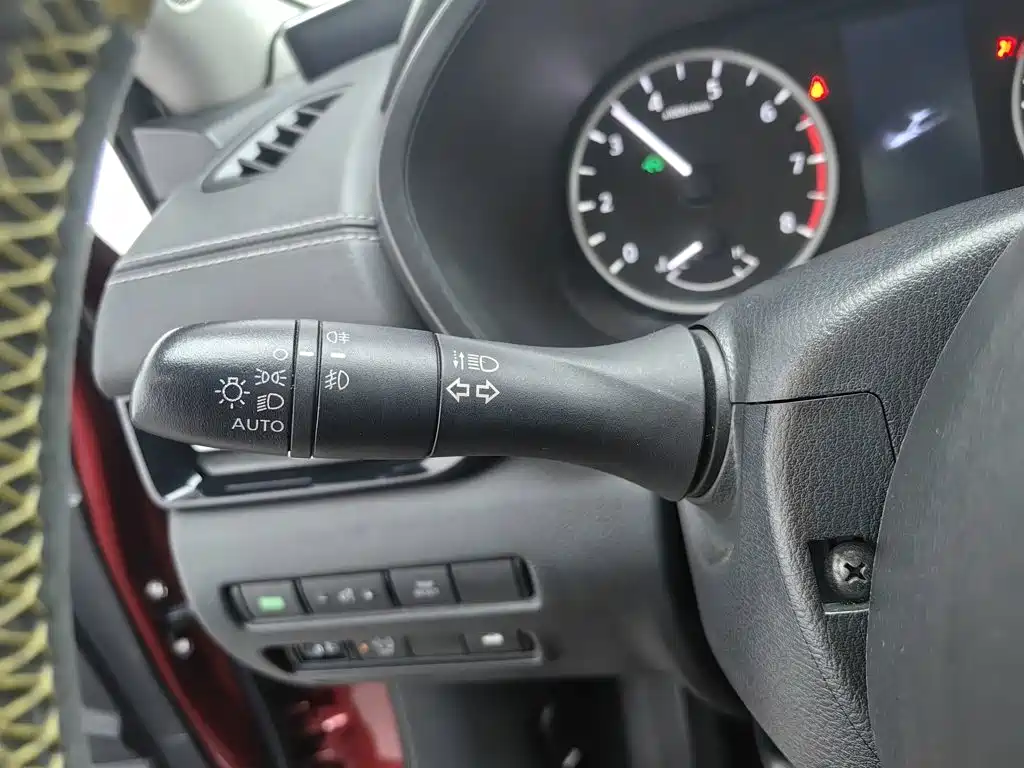Nissan Sylphy — миниатюра 21