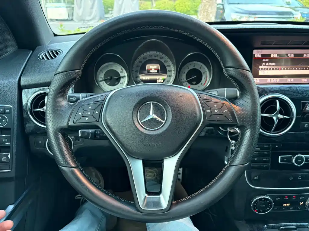 Mercedes-Benz GLK-Class — миниатюра 12