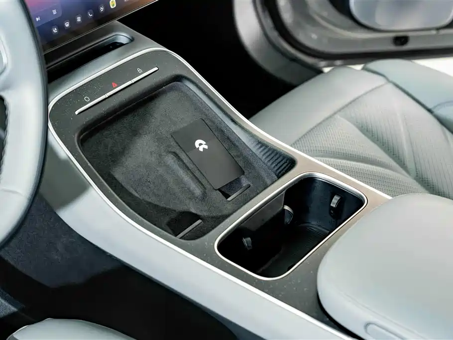 NIO ET5T — миниатюра 13