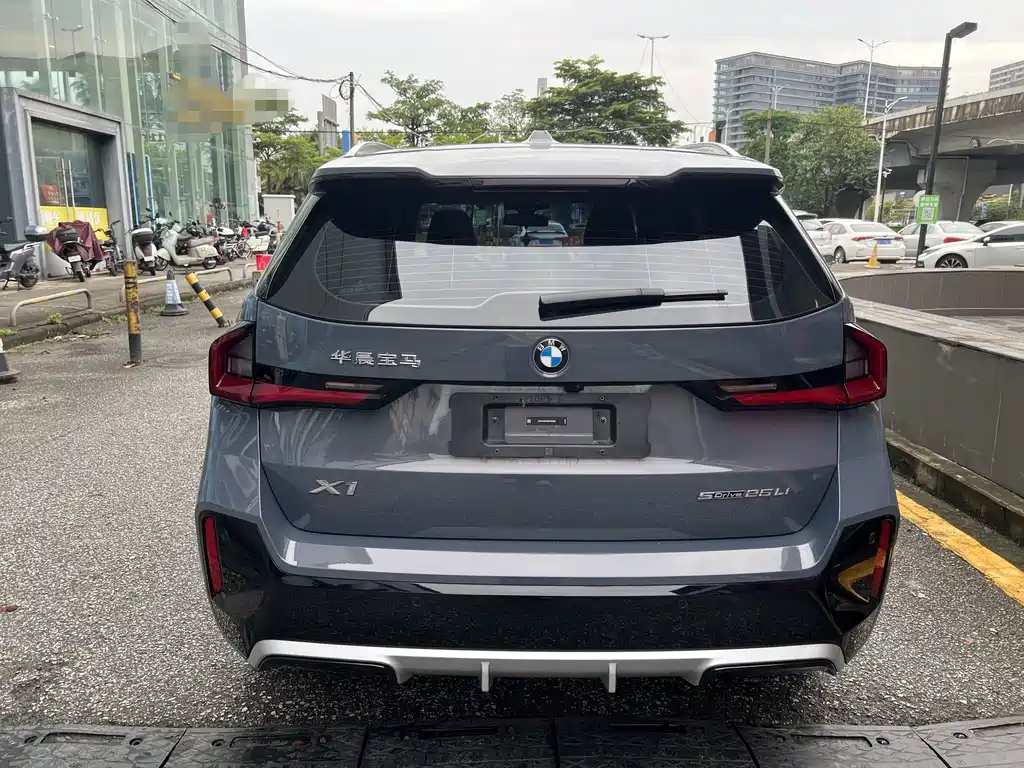 BMW X1 — миниатюра 5