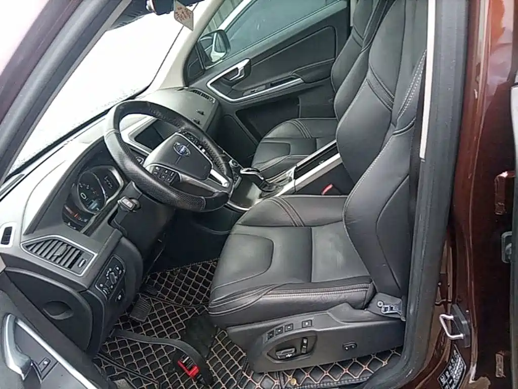 Volvo XC60 — миниатюра 15