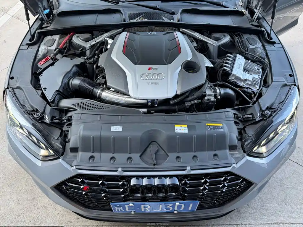 Audi RS 5 — миниатюра 9