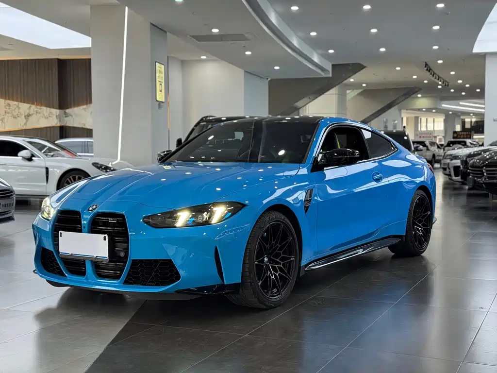 BMW M4
