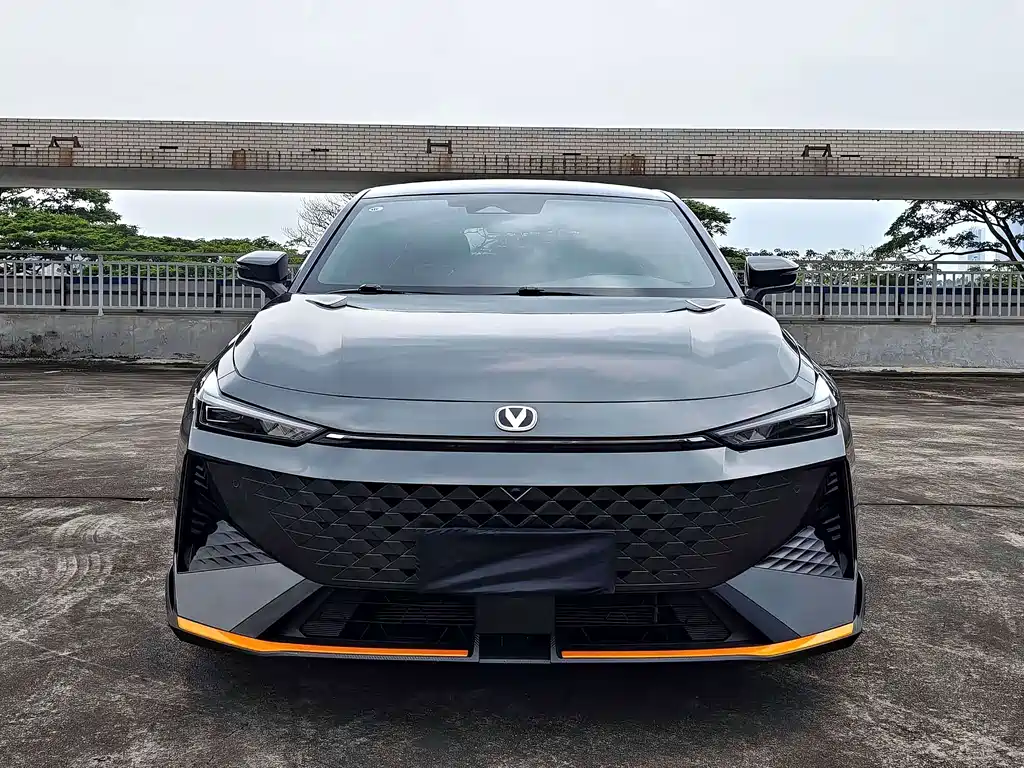 Changan UNI-V — миниатюра 2
