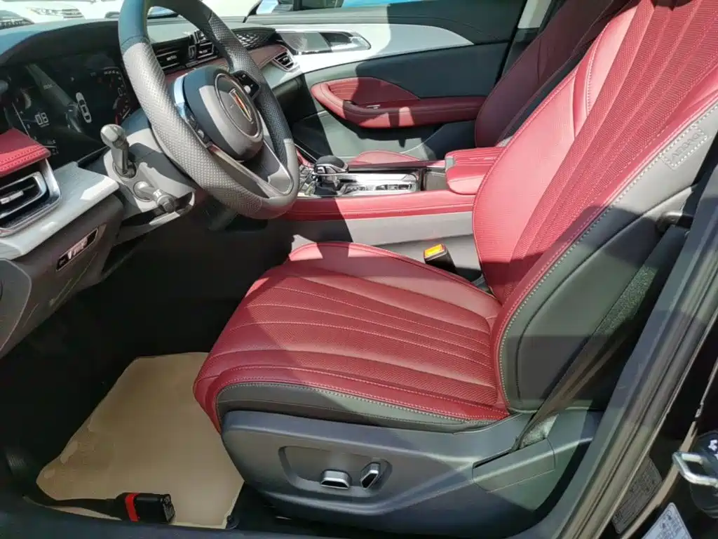 Hongqi Hongqi H5 — миниатюра 15