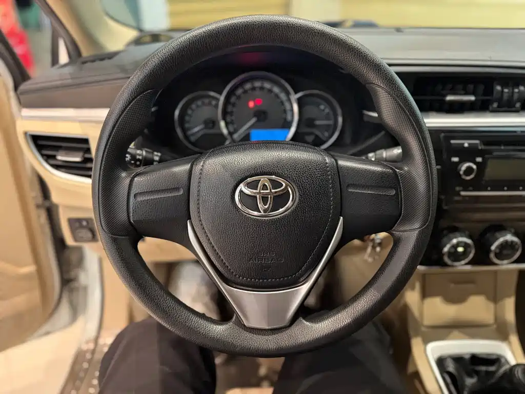 Toyota Corolla — миниатюра 12