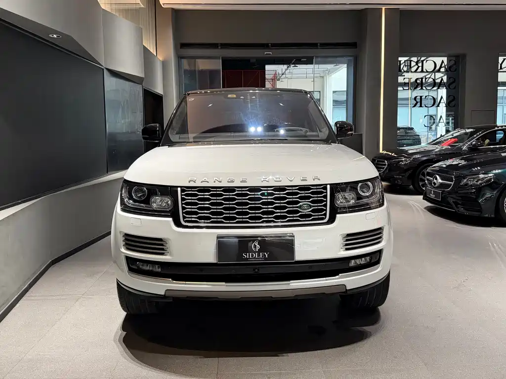 Land Rover Range Rover — миниатюра 2