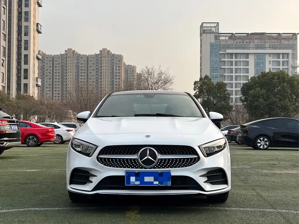 MERCEDES-BENZ A CLASS