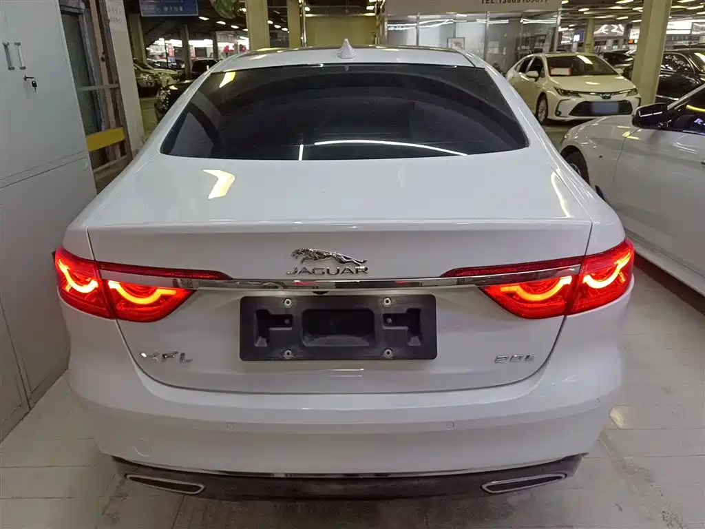 Jaguar XFL 2020 XFL 2.0T P200 Elite
