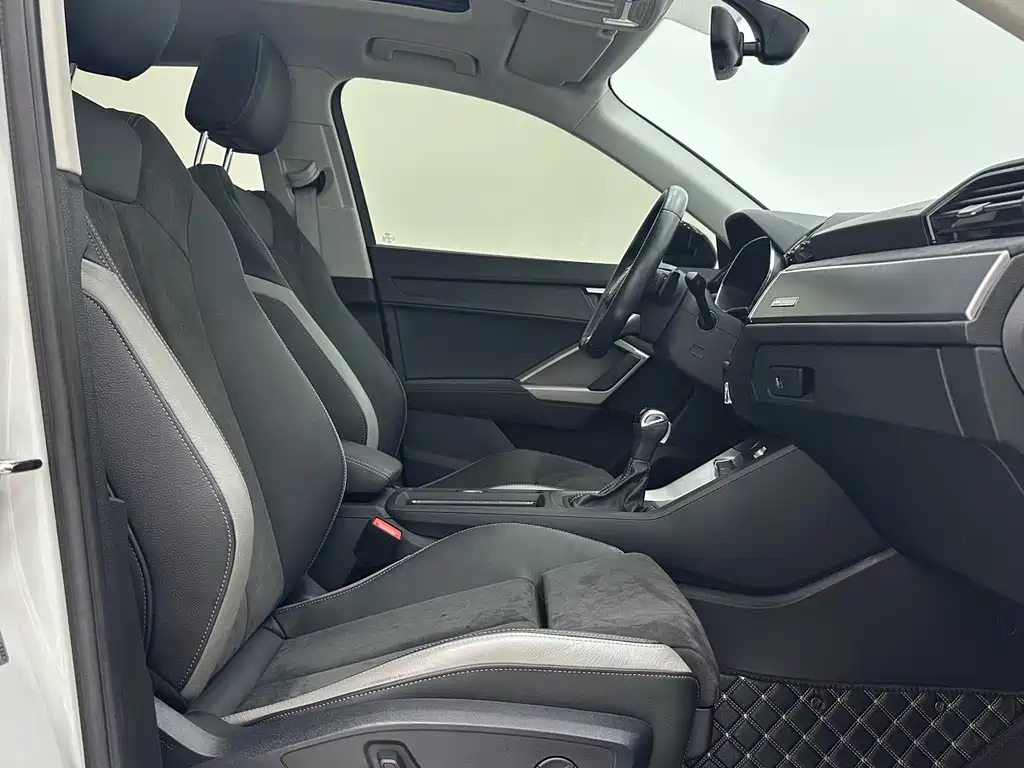 Audi Q3 — миниатюра 9