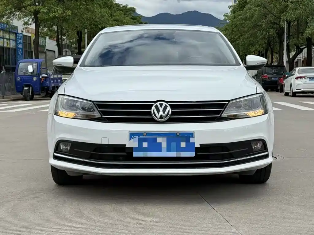 Volkswagen Sagitar — миниатюра 2