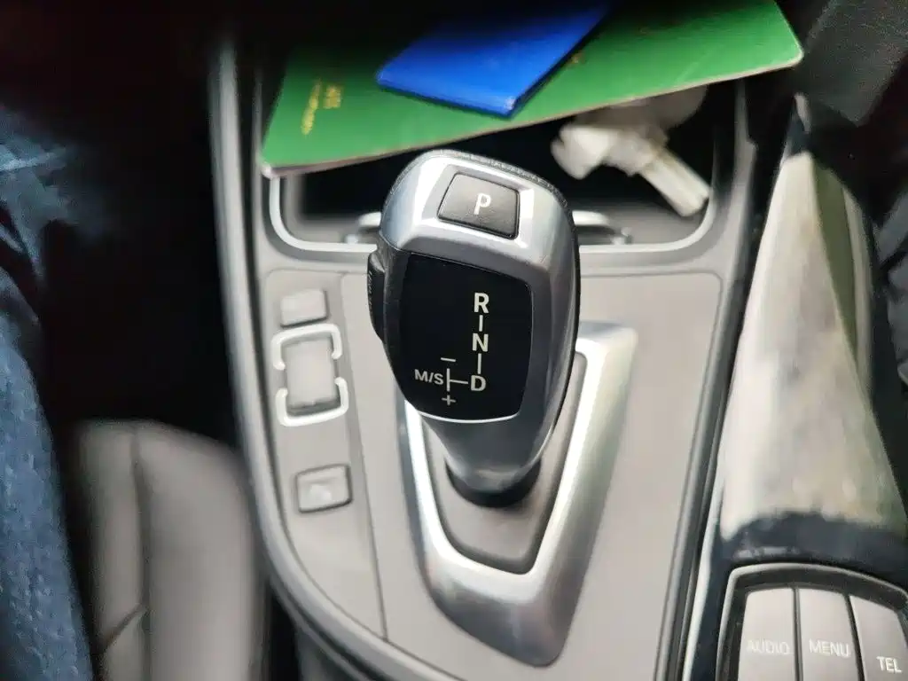 BMW 3 Series — миниатюра 15