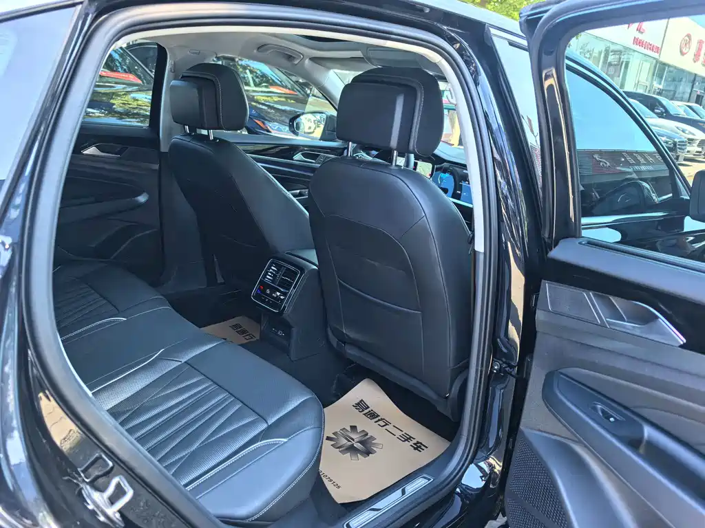 Volkswagen Passat — миниатюра 8