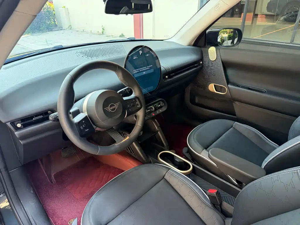 MINI MINI COOPER EV — миниатюра 11