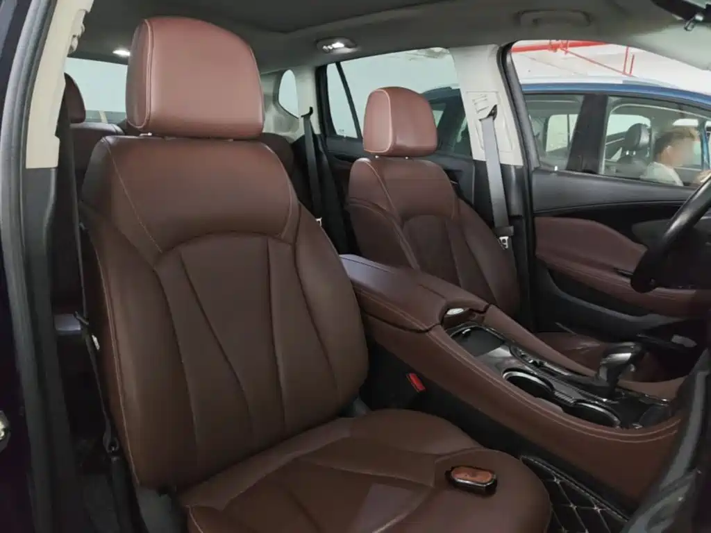 Buick Envision Plus — миниатюра 25