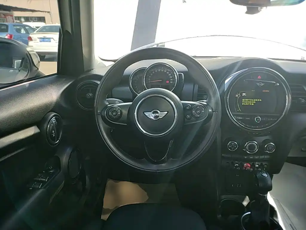 MINI Mini — миниатюра 11