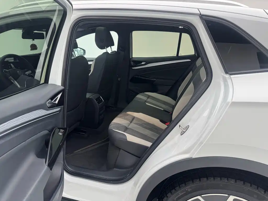 Volkswagen ID.4 Crozz — миниатюра 12