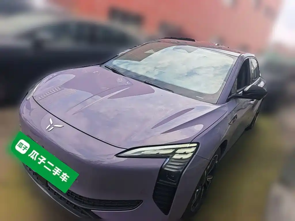 Hongqi Hongqi EH7