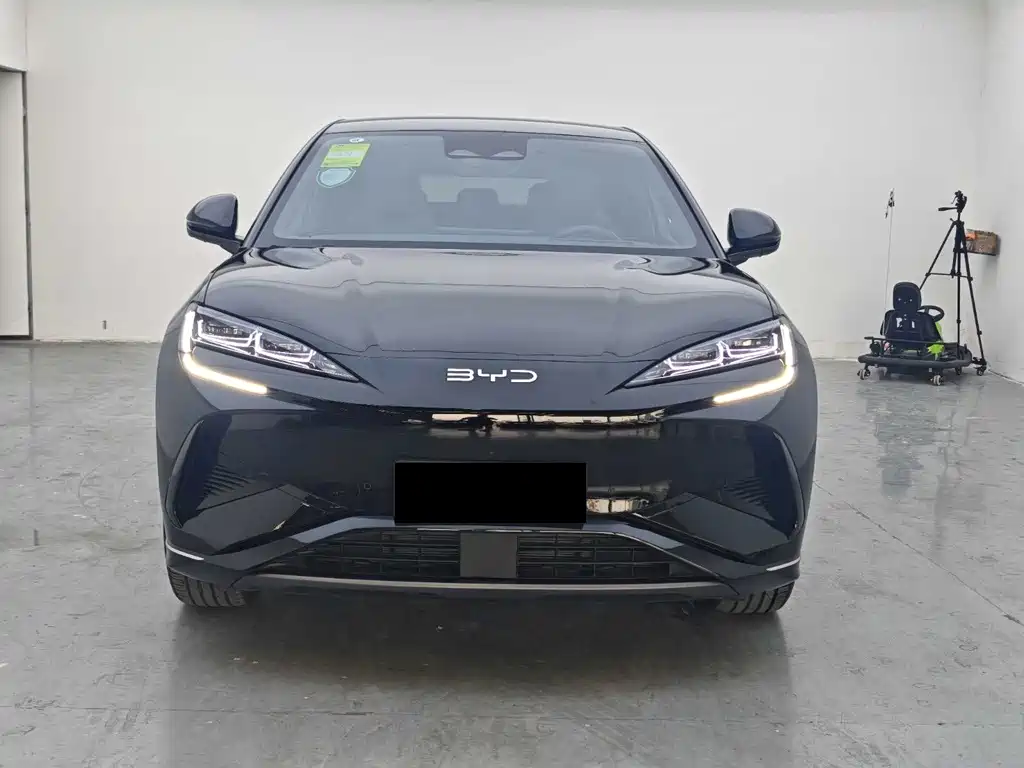 BYD Sealion 07 EV — миниатюра 2
