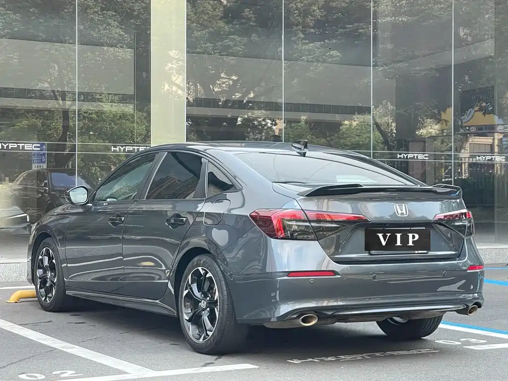 Honda Civic — миниатюра 9