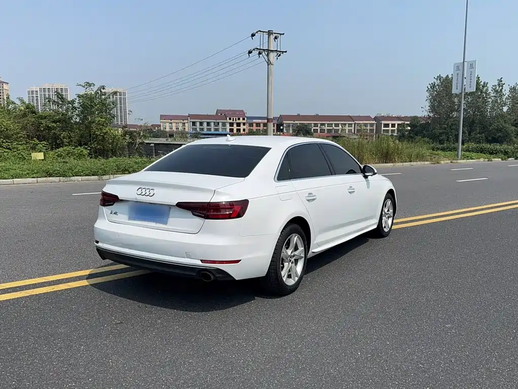 Audi A4L — миниатюра 9