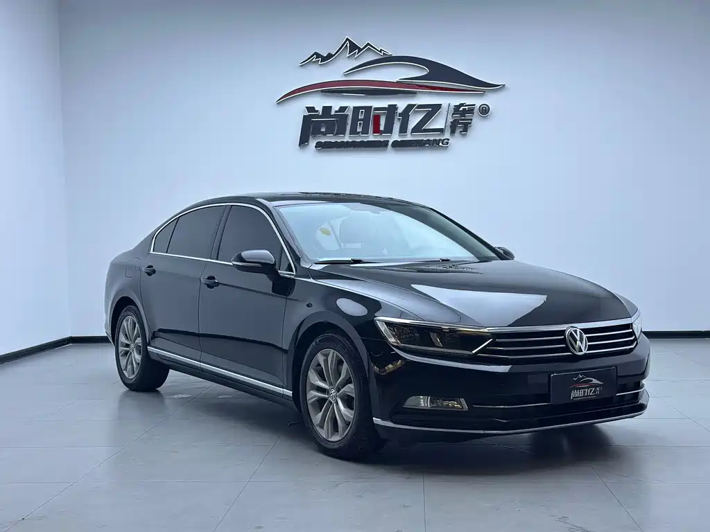 Volkswagen Magotan 2017 330TSI DSG Luxury