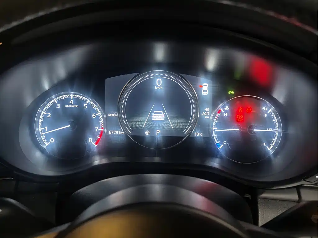 Mazda 3 Axela — миниатюра 17