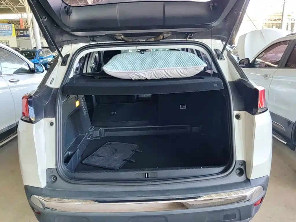 Peugeot 4008 — миниатюра 19