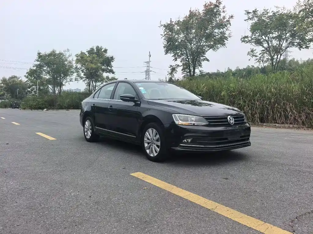 Volkswagen Sagitar — миниатюра 3