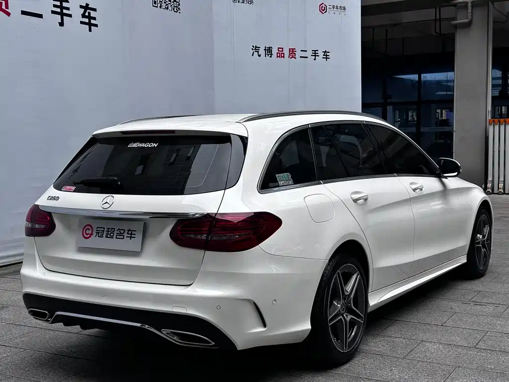 MERCEDES-BENZ C CLASS