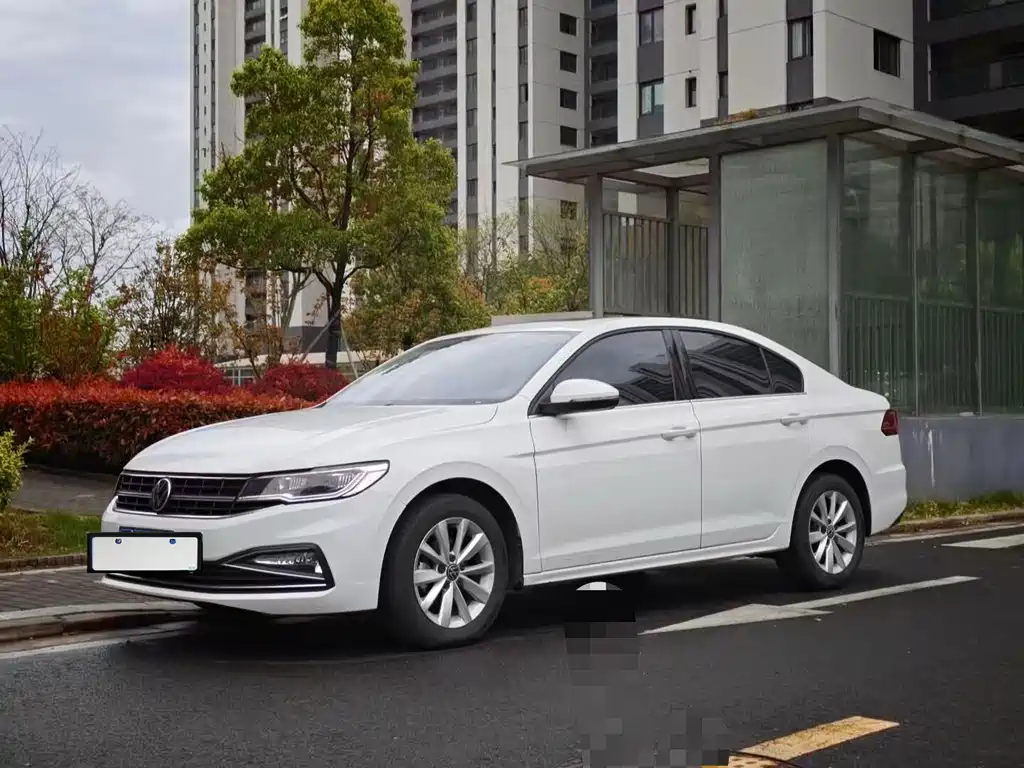 Volkswagen Bora 2021