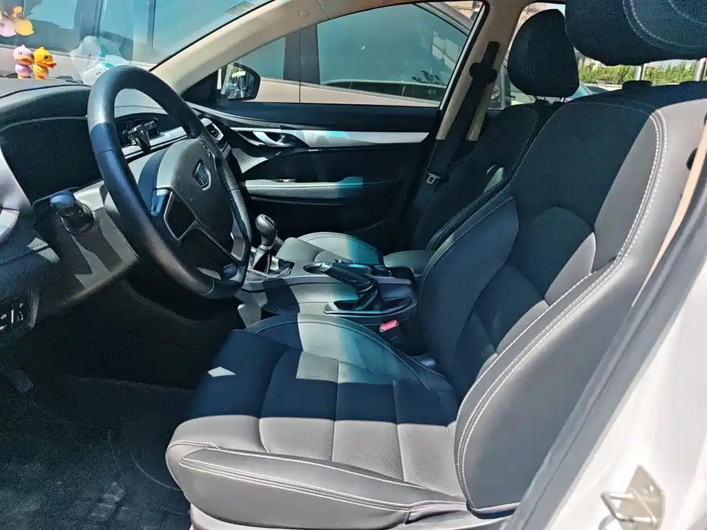 Geely Emgrand — миниатюра 8