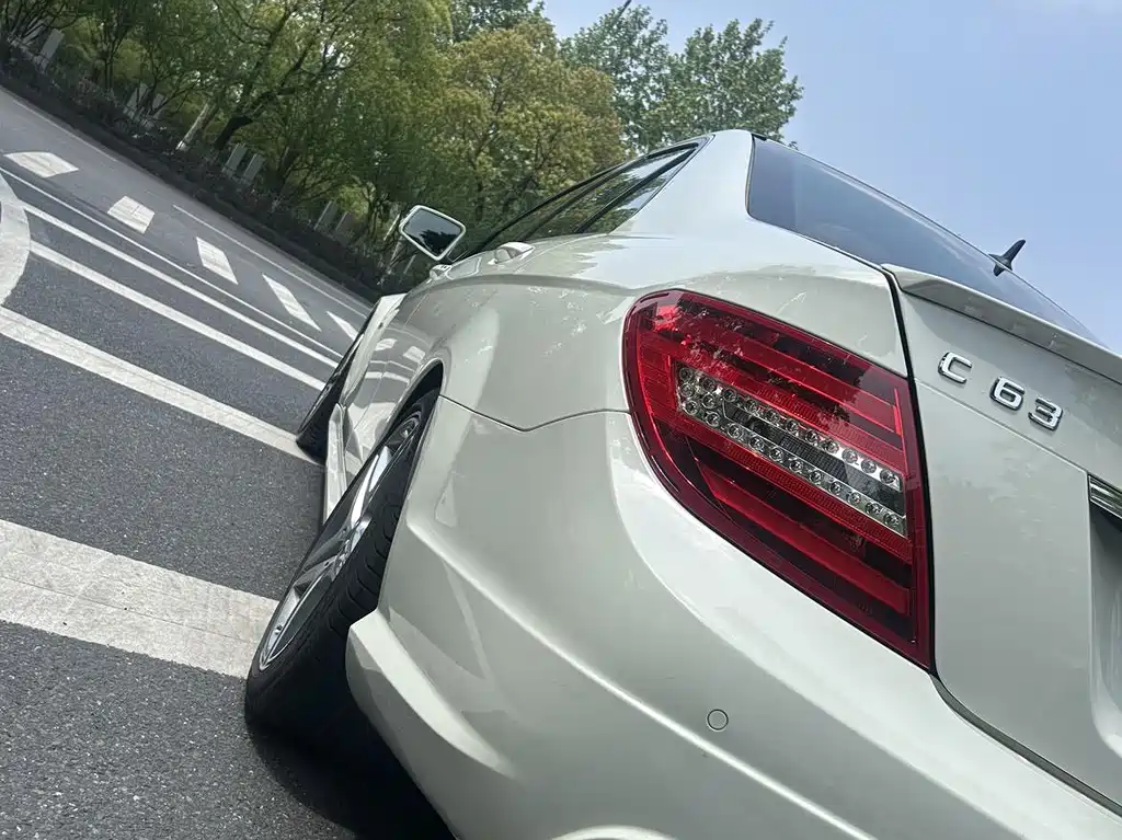 Mercedes-Benz C-Class A MG C AMG 2012 AMG C 63