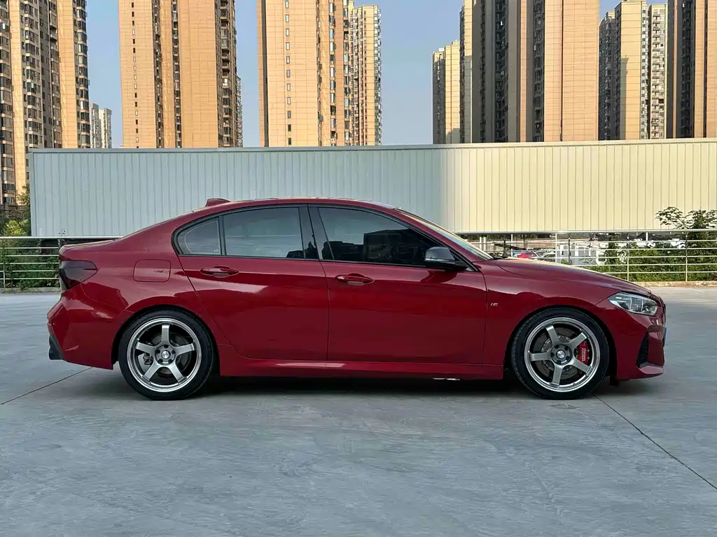BMW 1 Series — миниатюра 8