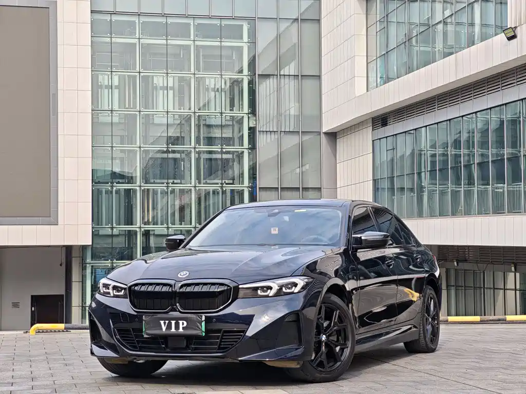 BMW i3 2026 eDrive 35 L
