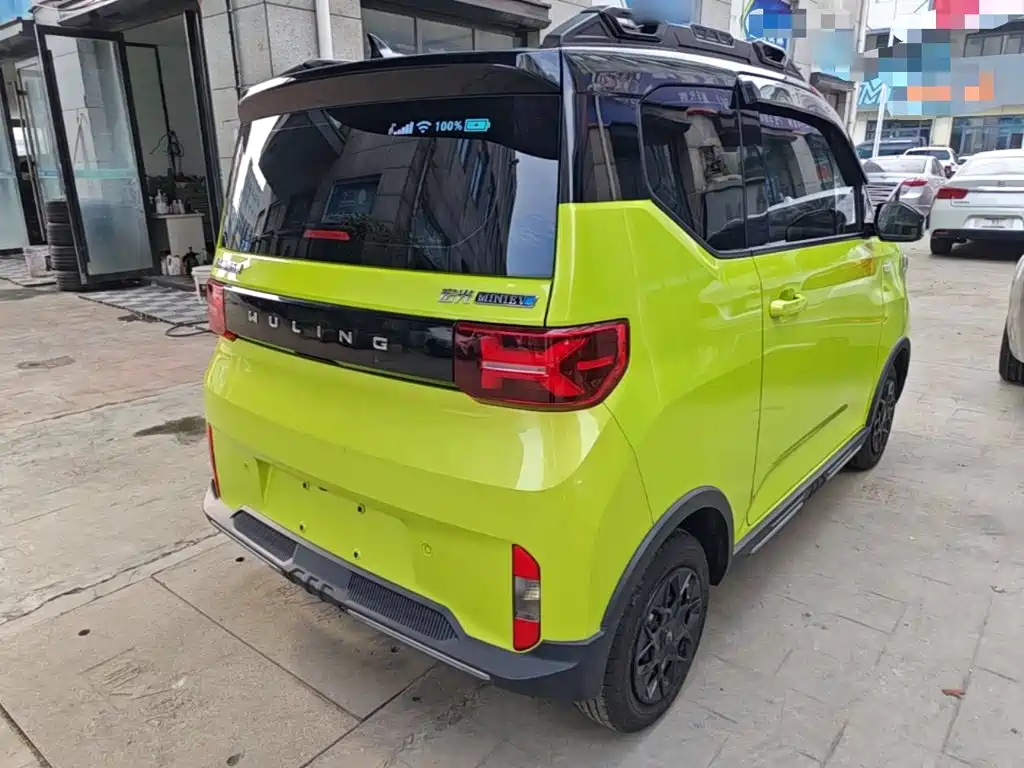 Wuling MINIEV — миниатюра 7