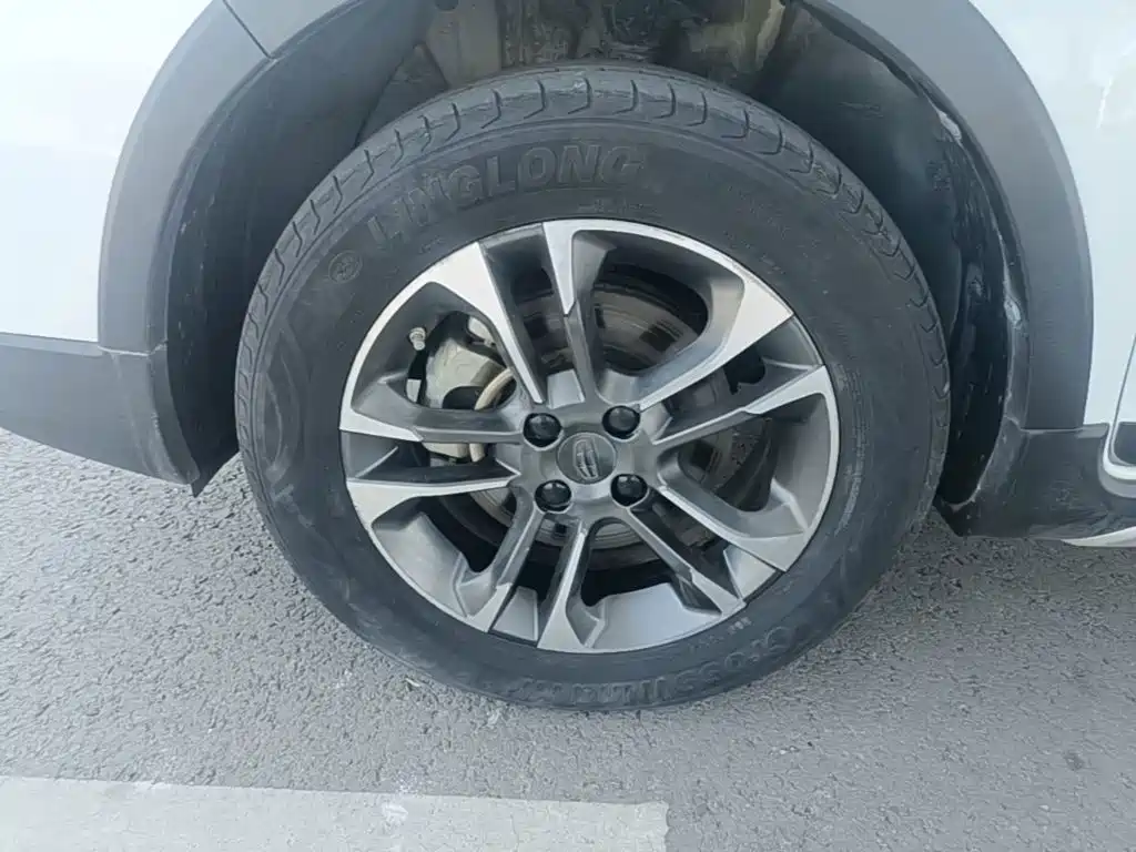 Geely Vision X3 — миниатюра 23