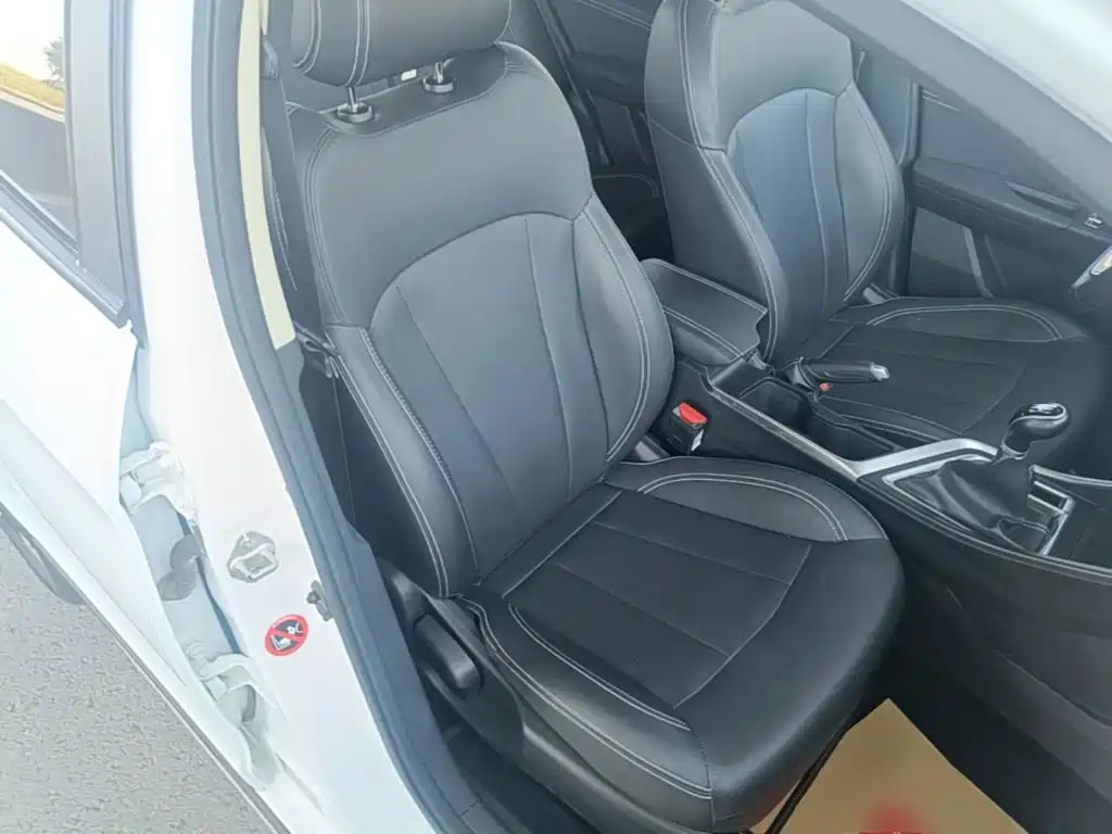 Geely Vision X3 — миниатюра 25