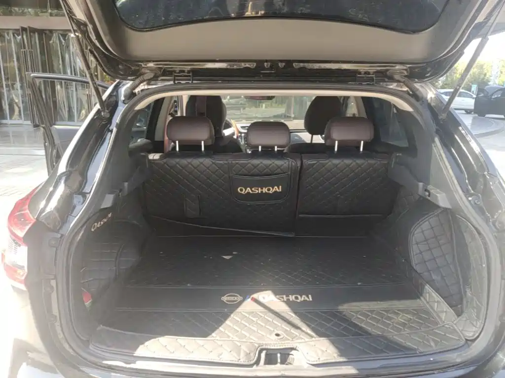 Nissan Qashqai — миниатюра 22