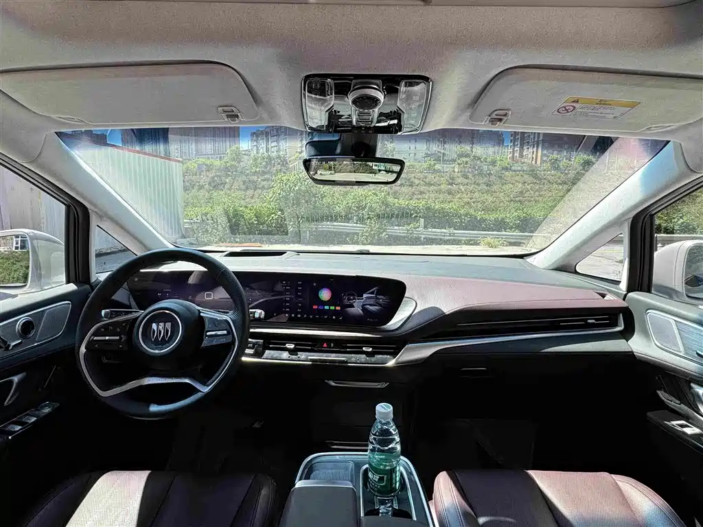 Buick Century — миниатюра 4