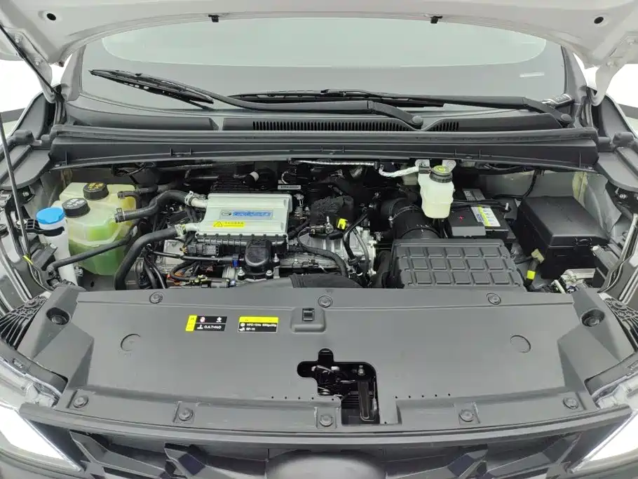 GAC Motor Trumpchi M6 — миниатюра 10