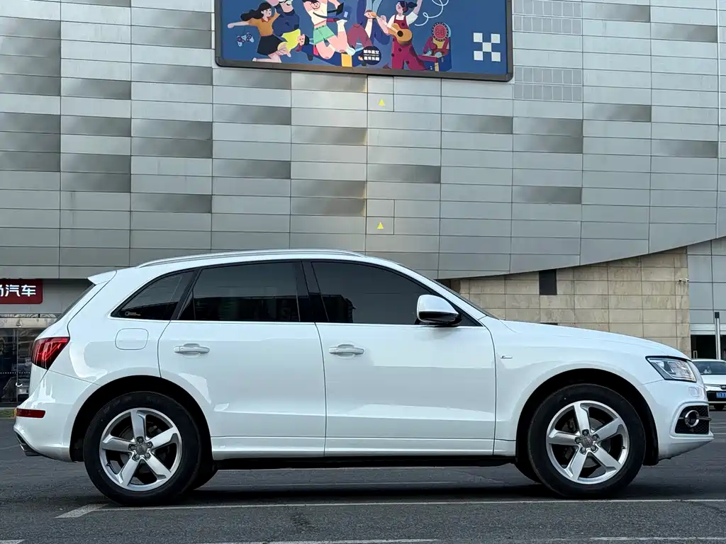 Audi Q5 — миниатюра 4