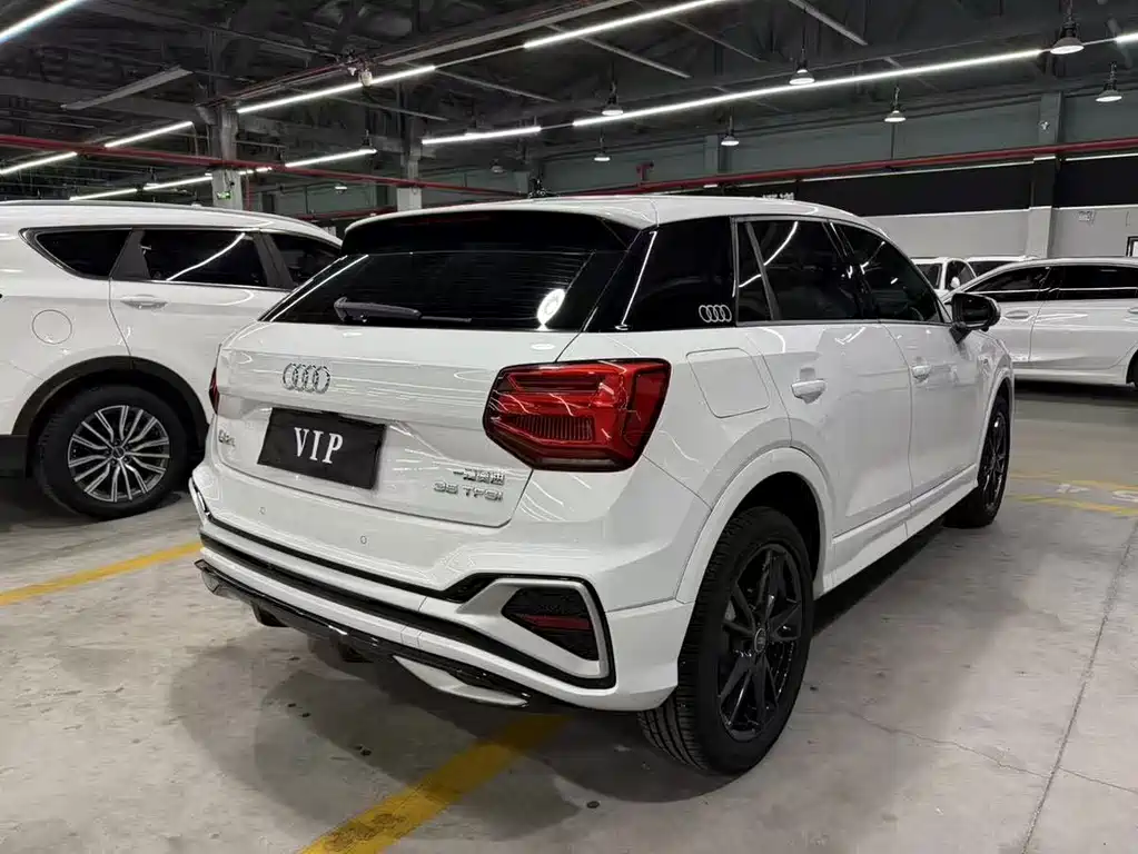 Audi Q2L — миниатюра 7