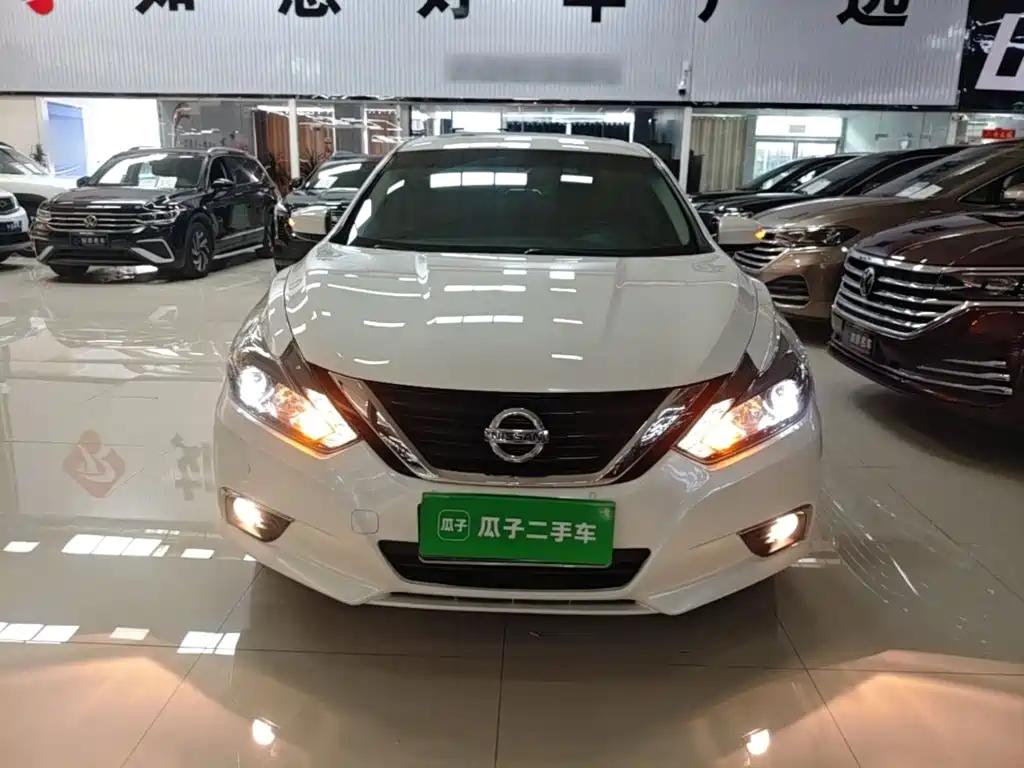 Nissan Teana — миниатюра 3