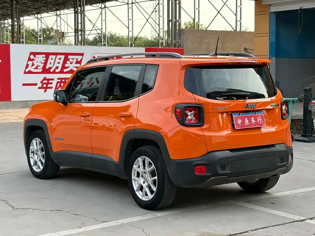 Jeep Renegade — миниатюра 18
